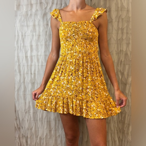 Rue21 Dresses & Skirts - Rue21 Yellow Floral Smocked Flutter Sleeve Dress | Women's Size Small